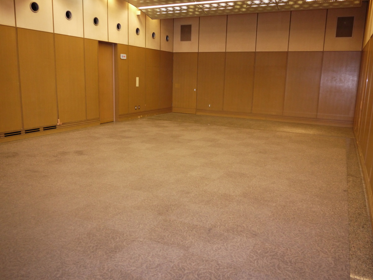 北斎場 式場内観