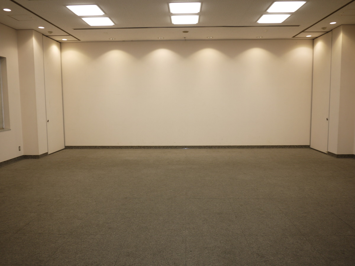 瓜破斎場 式場内観